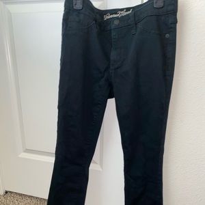 black ankle jeans